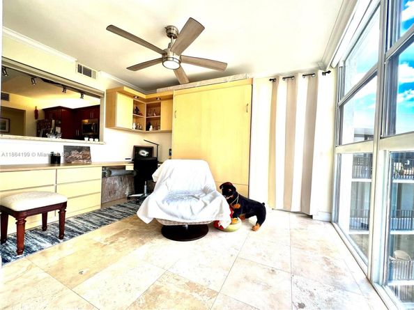 200 Leslie Dr 1122, Hallandale Beach FL 33009