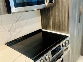 1740 NW N River Dr 626, Miami FL 33125