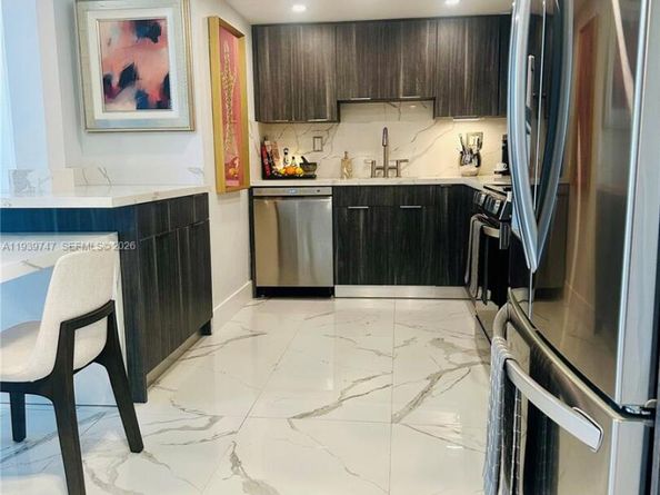 1740 NW N River Dr 626, Miami FL 33125