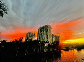 1740 NW N River Dr 626, Miami FL 33125