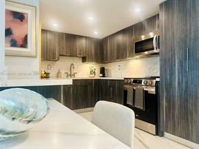 1740 NW N River Dr 626, Miami FL 33125