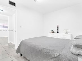 1281 W 29th St 6, Hialeah FL 33012