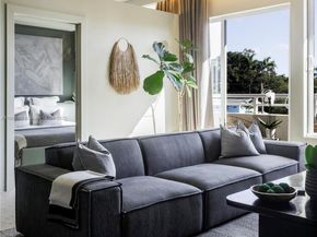 3250 Grand Ave 306, Miami FL 33133