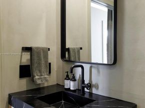 3250 Grand Ave 306, Miami FL 33133