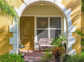 12448 NW 17th Mnr, Pembroke Pines FL 33028