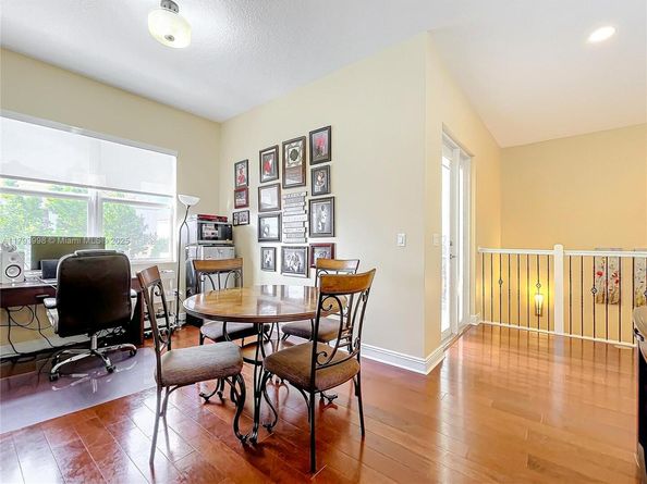 12448 NW 17th Mnr, Pembroke Pines FL 33028