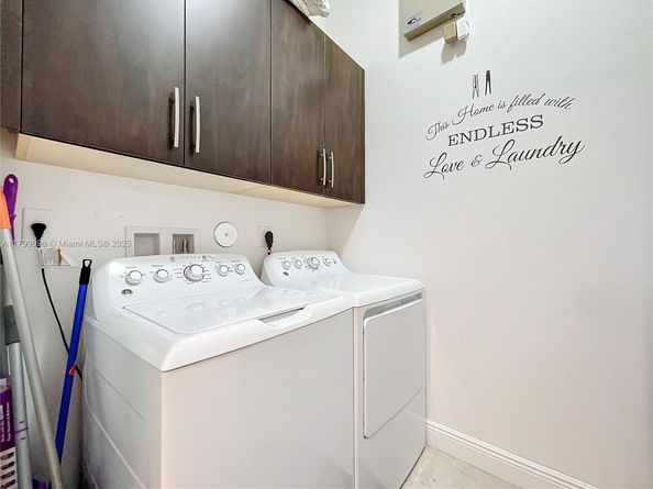 12448 NW 17th Mnr, Pembroke Pines FL 33028