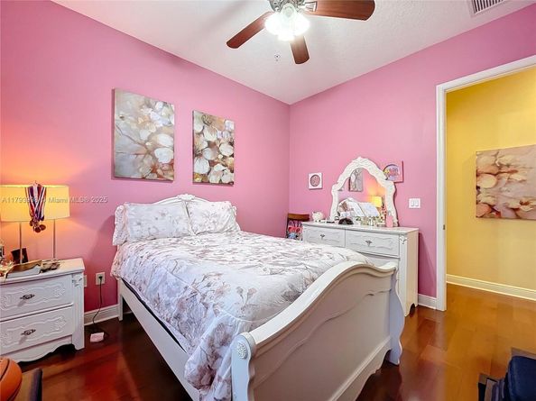 12448 NW 17th Mnr, Pembroke Pines FL 33028