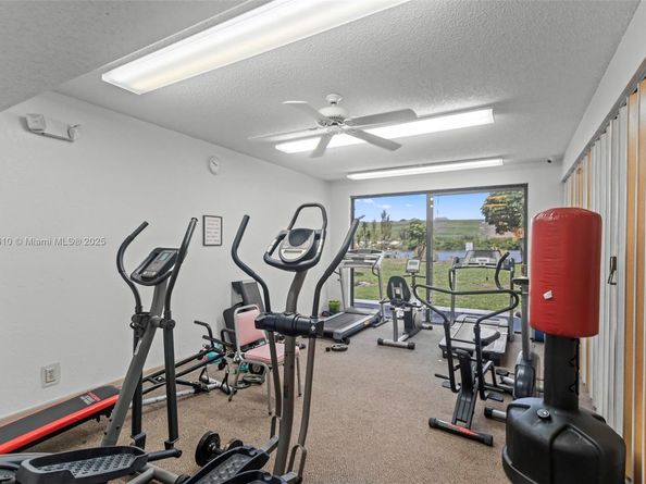 4570 NW 18th Ave 606, Deerfield Beach FL 33064