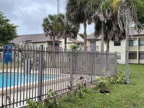 455 NW 210th St 205, Miami Gardens FL 33169