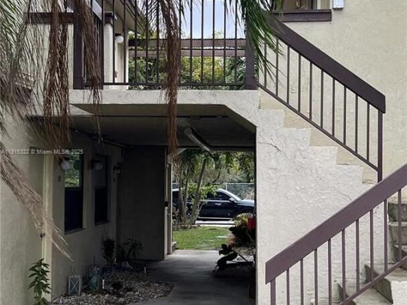 455 NW 210th St 205, Miami Gardens FL 33169