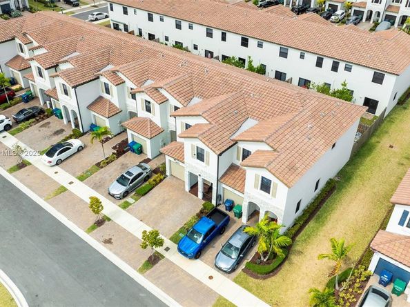 24676 SW 119th Ct, Homestead FL 33032