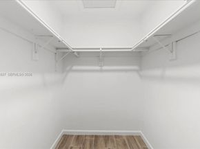 8851 N New River Canal Rd 16E, Plantation FL 33324