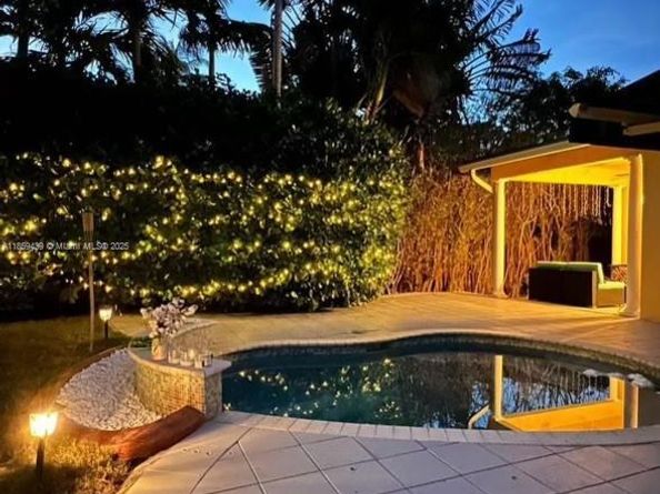 1612 Funston St, Hollywood FL 33020