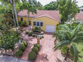 1612 Funston St, Hollywood FL 33020