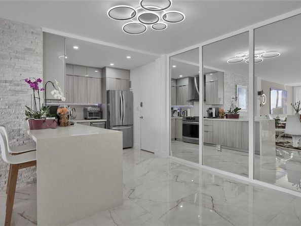 770 NE 69th St 5D, Miami FL 33138