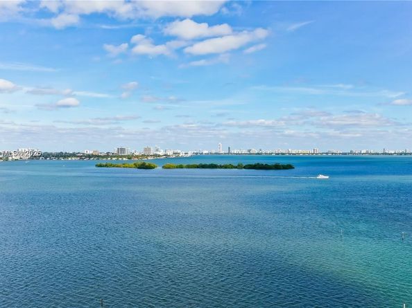 770 NE 69th St 5D, Miami FL 33138
