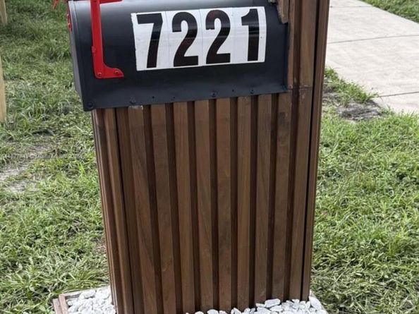 7221 Freedom St, Hollywood FL 33024