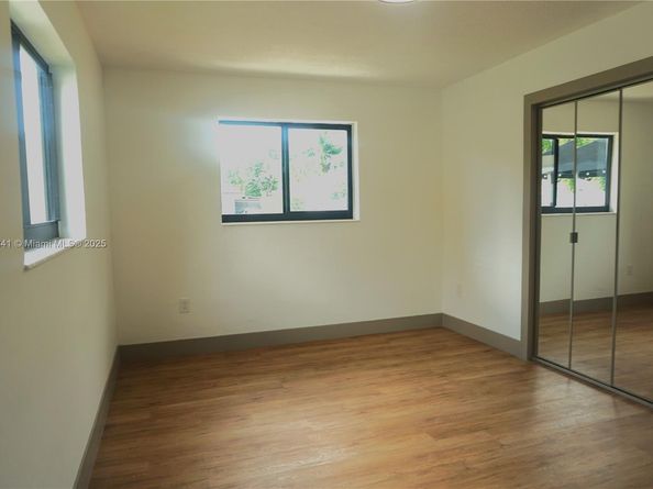 7221 Freedom St, Hollywood FL 33024
