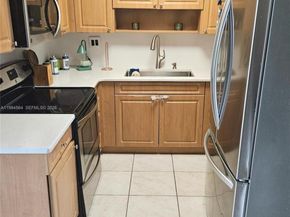 13951 Kendale Lakes Cir 910A, Miami FL 33183