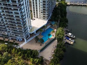 16385 Biscayne Blvd 3117, North Miami Beach FL 33160