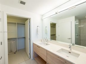 16385 Biscayne Blvd 3117, North Miami Beach FL 33160