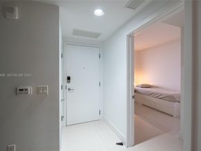 16385 Biscayne Blvd 3117, North Miami Beach FL 33160