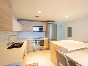 16385 Biscayne Blvd 3117, North Miami Beach FL 33160