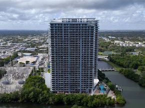 16385 Biscayne Blvd 3117, North Miami Beach FL 33160