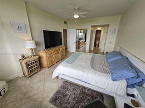 4200 Hillcrest Dr 1015, Hollywood FL 33021
