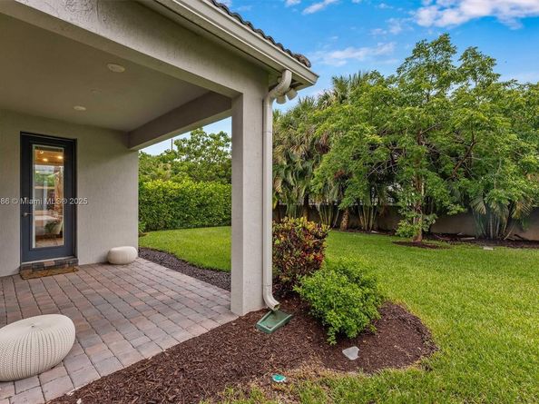 4434 Ficus St, Hollywood FL 33021