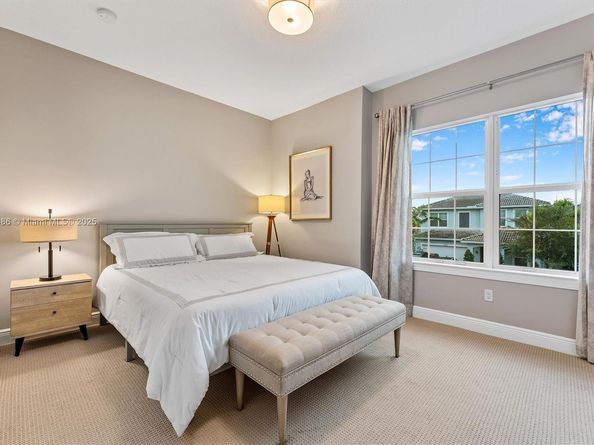 4434 Ficus St, Hollywood FL 33021