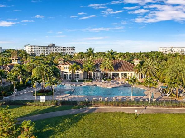 4434 Ficus St, Hollywood FL 33021