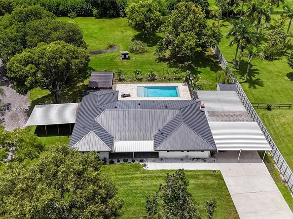 18300 SW 48th St, Southwest Ranches FL 33331