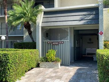 4090 Tivoli Ct