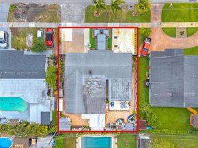 17932 NW 78th Ave, Hialeah FL 33015
