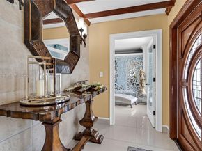 17932 NW 78th Ave, Hialeah FL 33015
