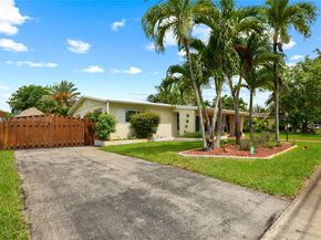 4421 SW 33rd Ave, Dania Beach FL 33312