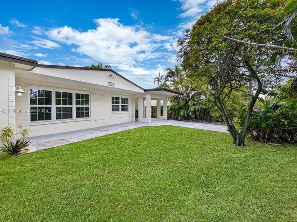 2708 SW 46th Ct, Fort Lauderdale FL 33312