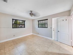2708 SW 46th Ct, Fort Lauderdale FL 33312