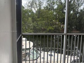 3660 NE 166th St 215, North Miami Beach FL 33160