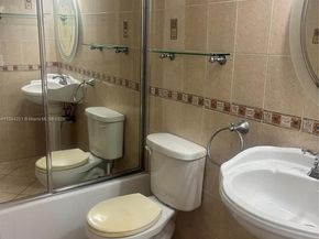 3660 NE 166th St 215, North Miami Beach FL 33160