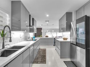 19951 NE 10th Place Way, Miami FL 33179