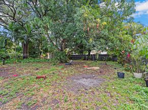 2830 SW 17th St, Miami FL 33145