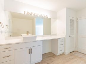 2030 S Ocean Dr 1127, Hallandale Beach FL 33009