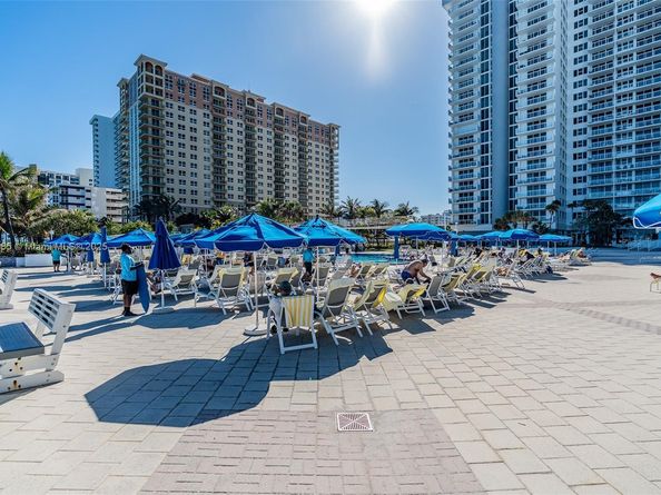 2030 S Ocean Dr 1127, Hallandale Beach FL 33009