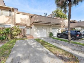 8239 NW 8th St 3, Plantation FL 33324