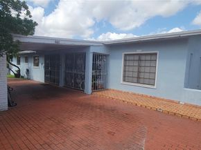 7701 SW 15th St, Miami FL 33144