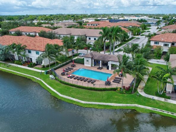 4208 N Dixie Hwy 23, Oakland Park FL 33334