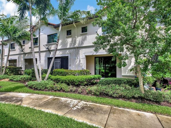 4208 N Dixie Hwy 23, Oakland Park FL 33334